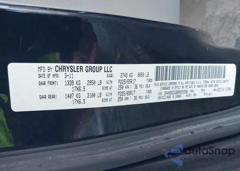 2011 Chrysler Town & Country Touring-L z USA, uszkodzony, nr VIN 2A4RR8DG8BR655996